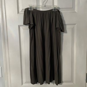 2/$15 Forever 21 off the shoulder t shirt swing dress olive green size large